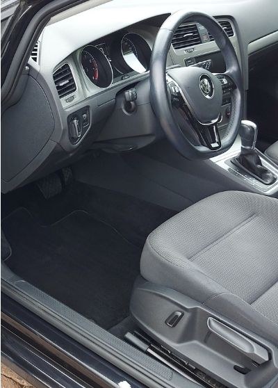 Interior deep clean — Dashboard, seats & stain treatment — after